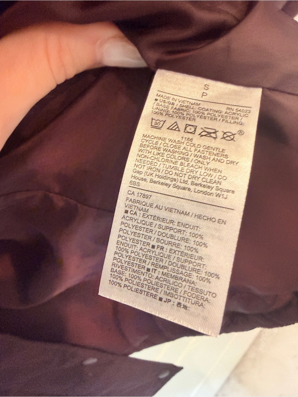 Gap Maroon Wine Puffer Shirt Jacket Shacket small Button Front Quilted - Picture 7 of 8